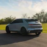 Exterior em movimento do Hyundai IONIQ 5
