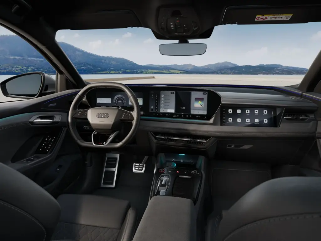 Painel e volante do Audi SQ6 Sportback e-tron 2026