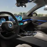 Volante e painel curvo do BMW 530e
