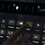 Aplicativos no painel do BMW iX5 e nova família X5