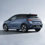 BYD Dolphin Plus: vista externa