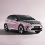 BYD Dolphin Plus: vista externa