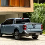 Ford Maverick Hybrid AWD: traseira em três quartos
