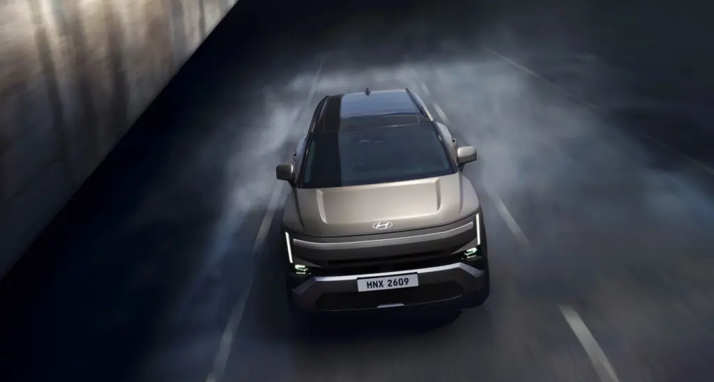 Hyundai Tucson 2027: Frente e iluminação vistas de cima — modelo internacional
