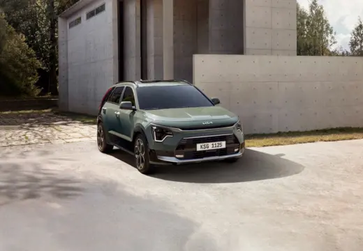 Vista dianteira do Kia Niro