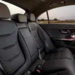 Bancos traseiros do Mercedes-AMG C 63 S E Performance