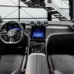 Painel e cabine do Mercedes-AMG GLC 63 S E Performance Coupé