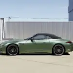 Perfil com capota fechada do Mercedes-AMG SL 63 S E Performance