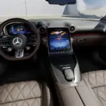 Painel e central multimídia do Mercedes-AMG SL 63 S E Performance
