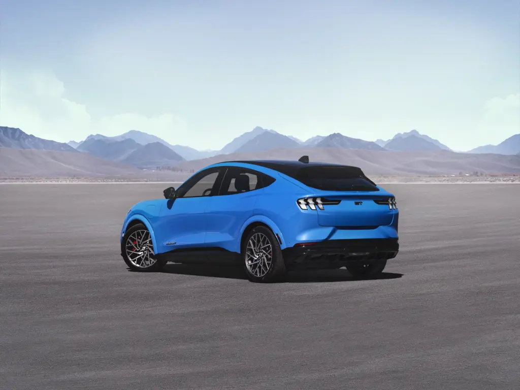 Mustang Mach-E GT Performance: traseira e lanternas