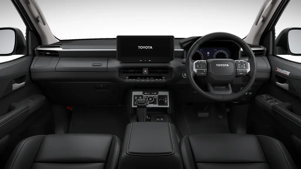 Interior preto da Hilux Z diesel japonesa
