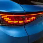 Volkswagen ID.4 Pro 2027 — Lanterna traseira e faixa iluminada