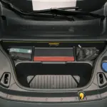 Compartimento dianteiro do Volvo EX60